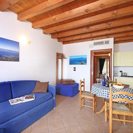 Borgo Dei Limoni - Con Garage Апарт-готель 3*