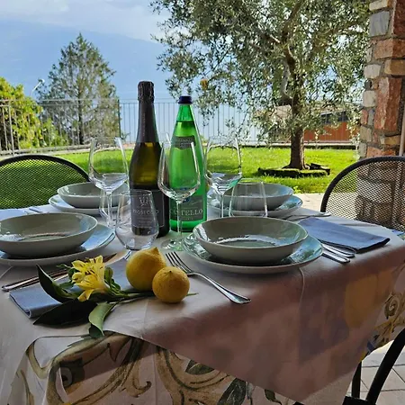 Borgo Dei Limoni - Con Garage Апарт-готель Гарньяно
