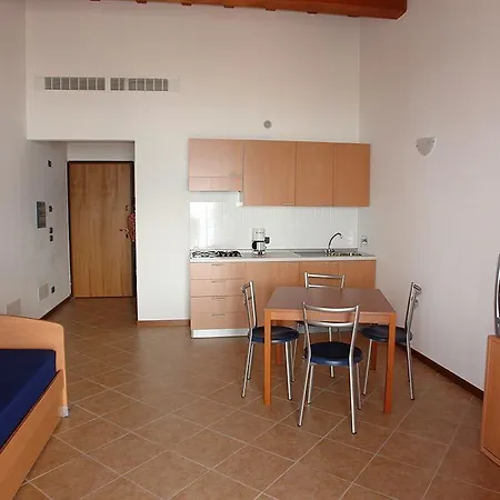 Borgo Dei Limoni - Con Garage Апарт-готель