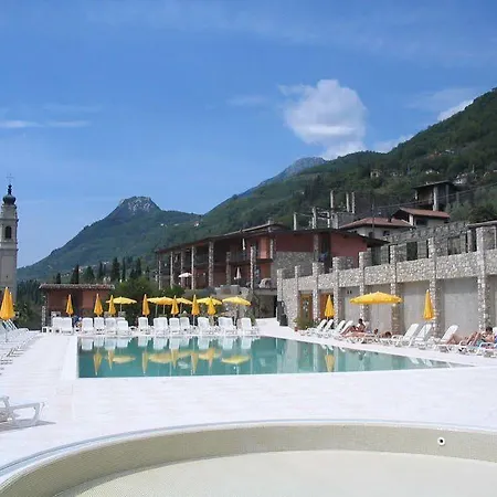 Апарт-готель Borgo Dei Limoni - Con Garage